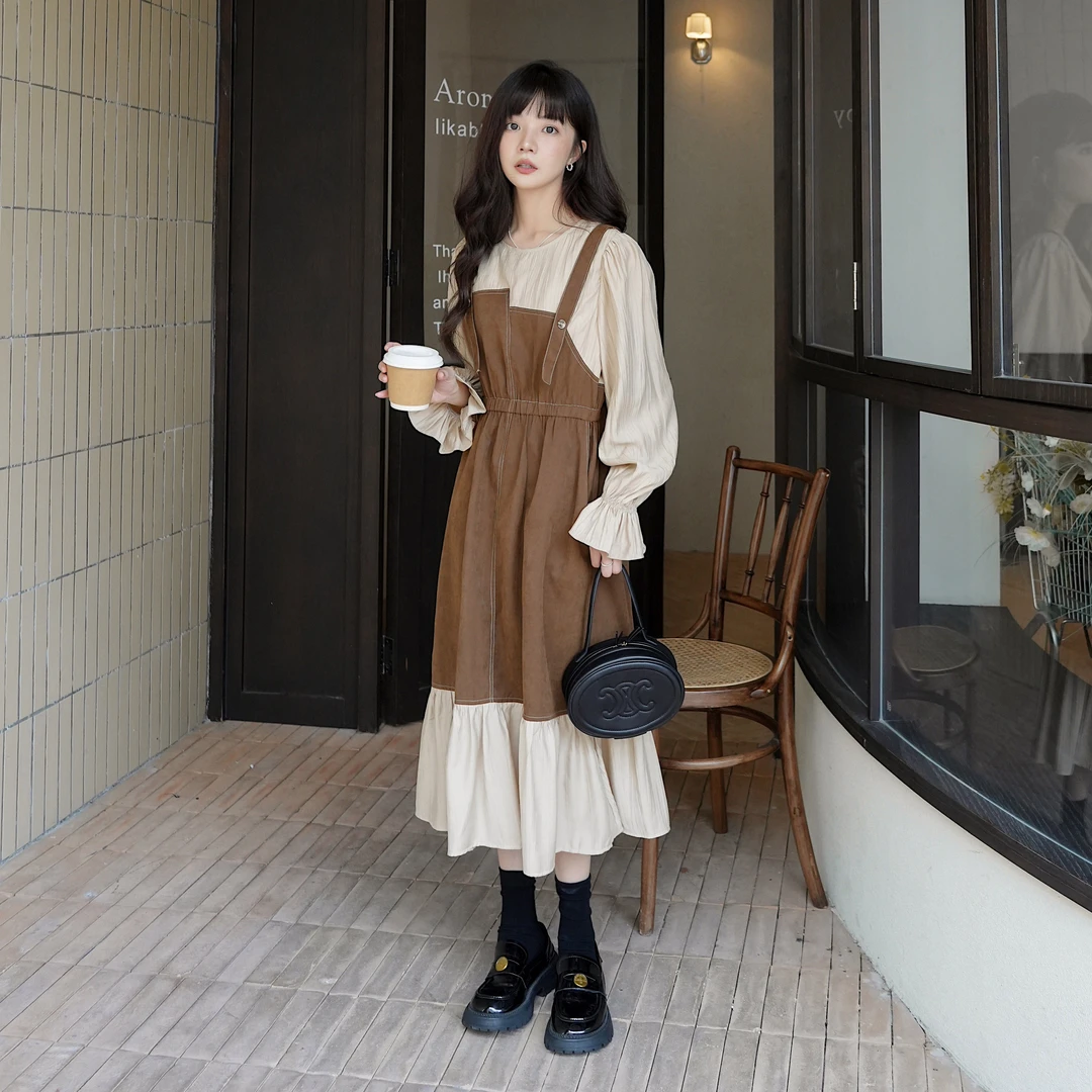 咖色假两件牛仔收腰连衣裙2025秋季新款韩系慵懒风简单大方a字裙