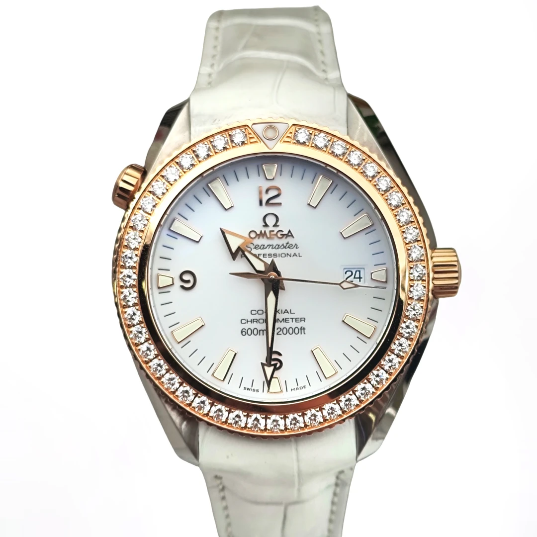 全新未使用 Omega/欧米茄 海马/间玫瑰金/42mm/自动机械