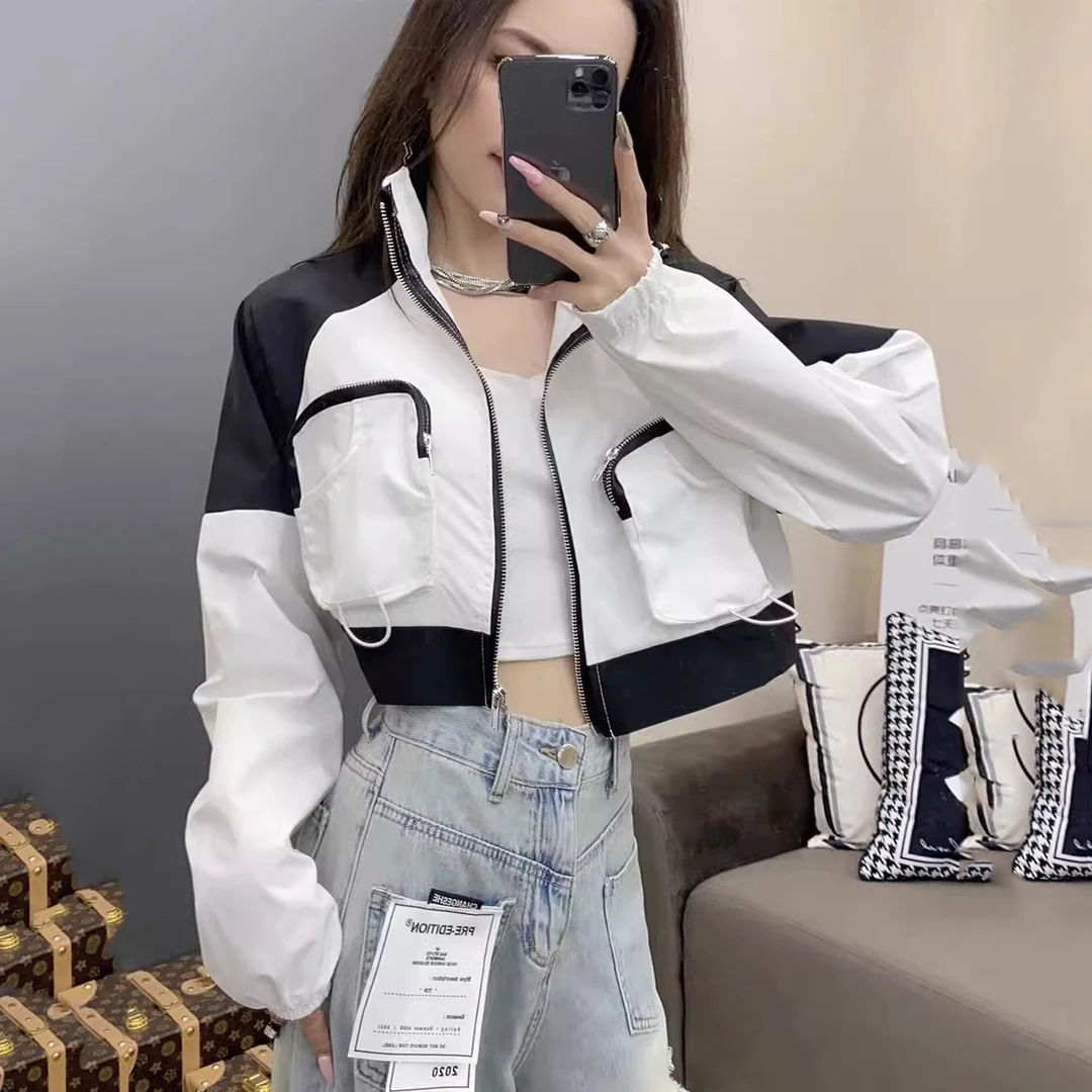 2024年秋新款黑白撞色时尚立领夹克今年流行休闲小个子女士短外套