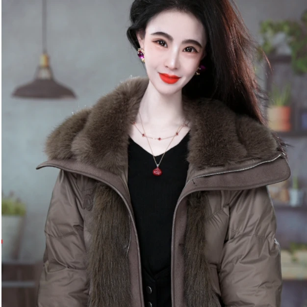 冬季时尚大气减龄气质显瘦羽绒服M-4XL