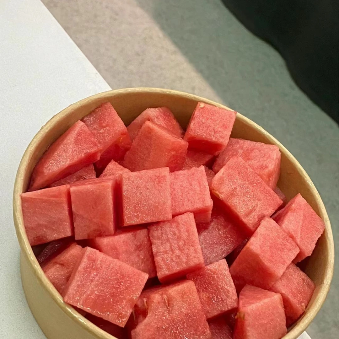 麒麟西瓜切盒一斤左右