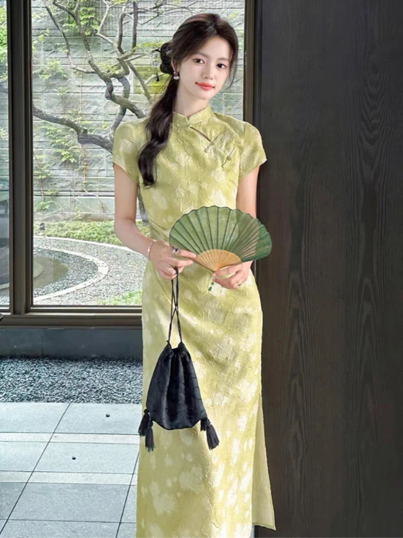 复古连衣裙气质绿色中长款法式