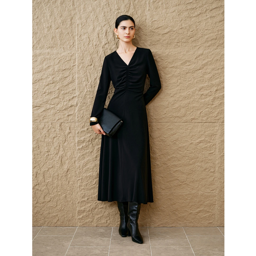 INSUN恩裳专选2024秋季新款抽褶设计感长袖针织连衣裙9C64305160