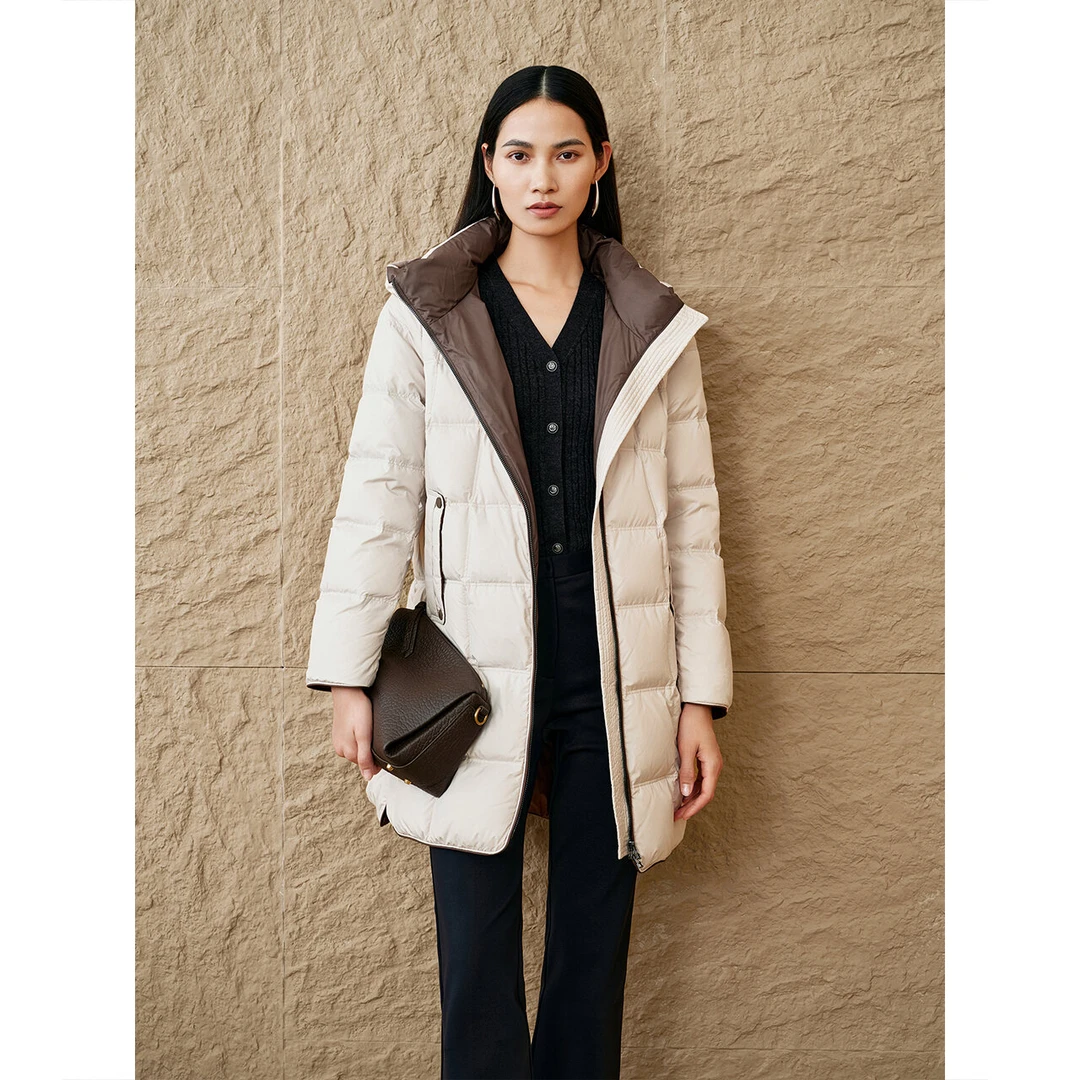 INSUN恩裳休闲连帽宽松厚时尚撞色白鹅绒中长款羽绒服9C64508520