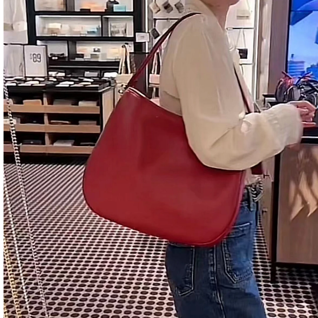全新未使用 COACH/蔻驰 专柜款红色大号肩包斜挎包