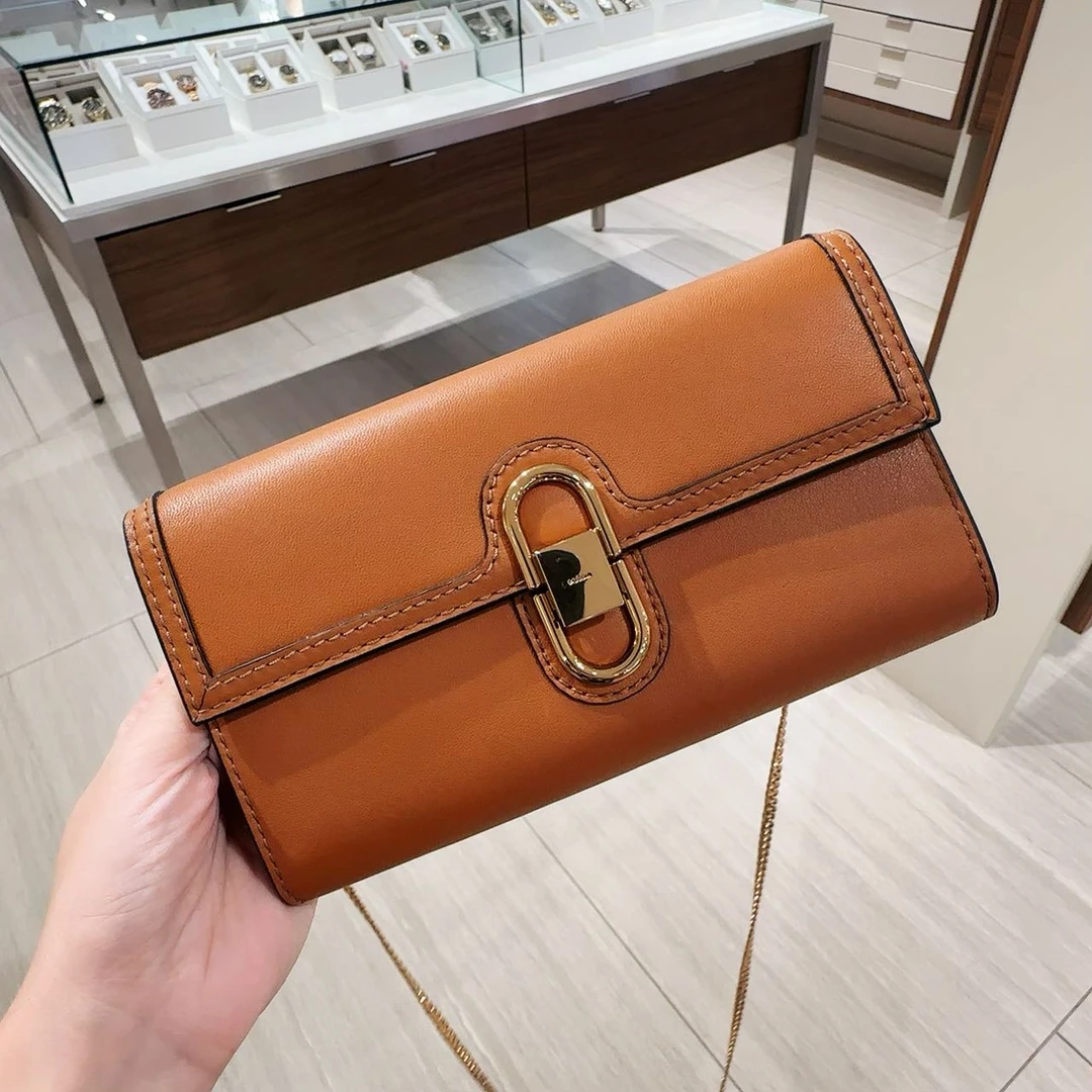 全新未使用  Fossil/化石 小号纯色软皮翻盖链条包