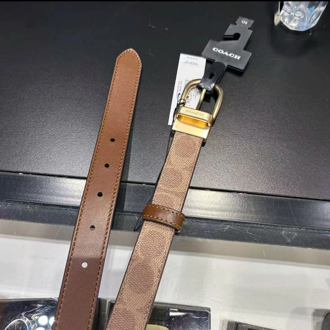 未使用 COACH/蔻驰 女士经典款针扣腰带双面皮带2.5cm