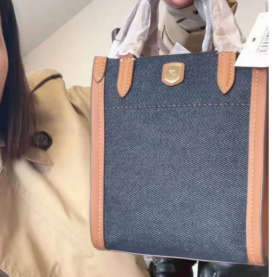 全新未使用 Fossil/化石 专柜款琴谱包女士真皮肩包