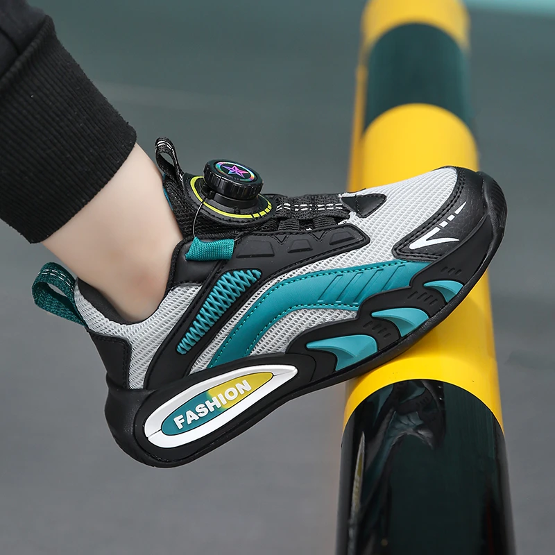 男童鞋子春秋季网面透气小学生防滑软底儿童运动鞋男孩跑步鞋潮鞋