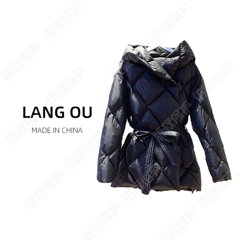 【LANGOU】轻奢气质短款收腰显瘦95鹅绒连帽大气保暖外套22510