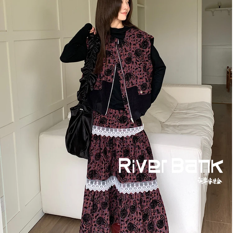 河岸家买手店YANAG植绒佩斯利花撞色格纹拉链马甲花边半身裙24冬
