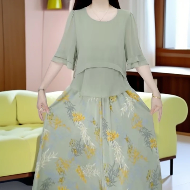 洋气百搭减龄时尚夏季气质女装连衣裙