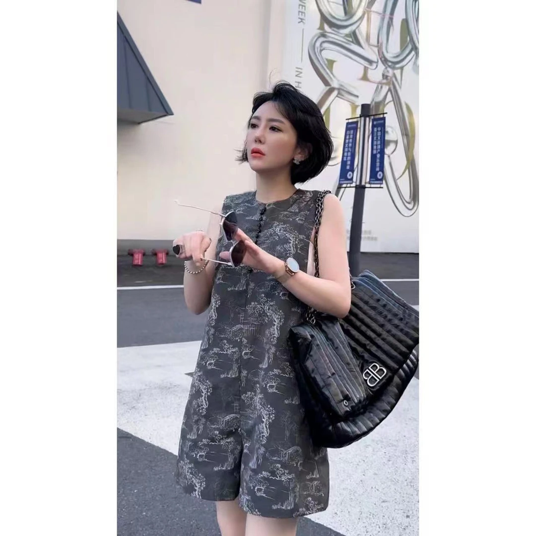 欧货夏季新款设计师款小众复古花色连体短裤