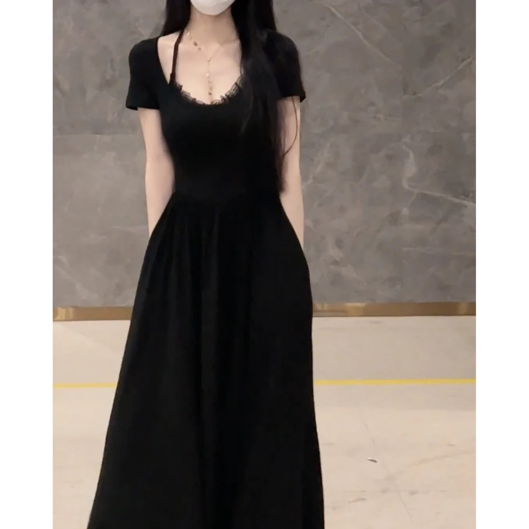 ymi法式气质假两件黑色连衣裙夏季设计感纯欲辣妹收腰显瘦领方领