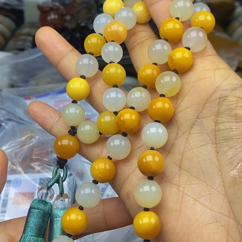 【闪购商品】石英质玉（黄龙玉）颈饰未镶嵌