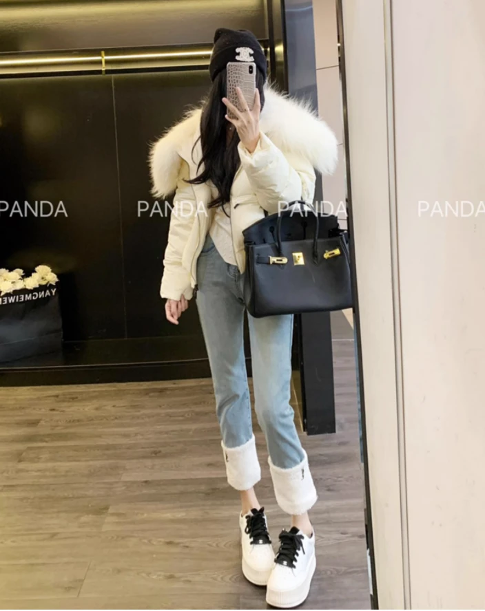 叶欣儿【冰雪奇缘】2024秋冬新款狐狸毛领鹅绒服外套#WWAA611