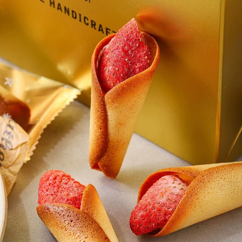 原地封神！网红草莓奶酪夹心花束饼干情人节送女友饼干精美盒装