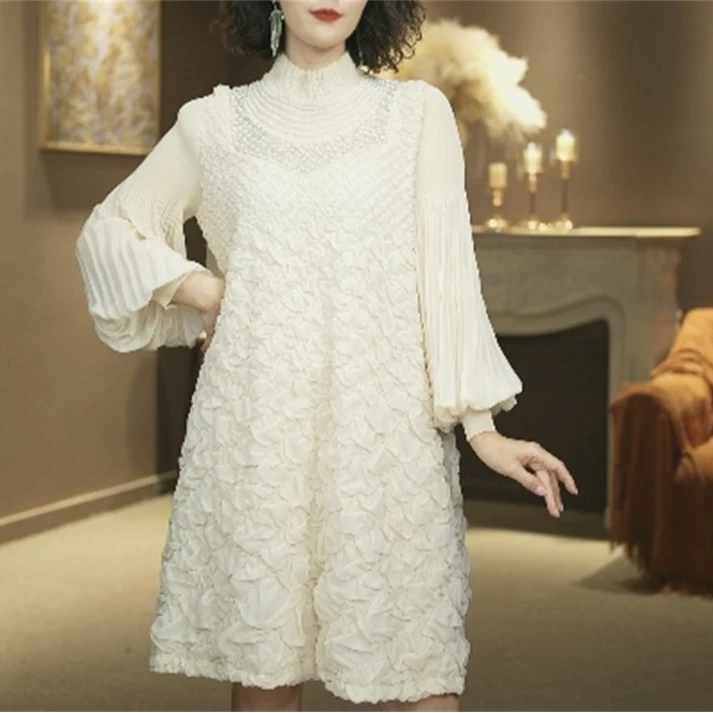 【南府千金】2024秋冬新款双层刺绣褶皱女装法式减龄洋气高档连衣裙