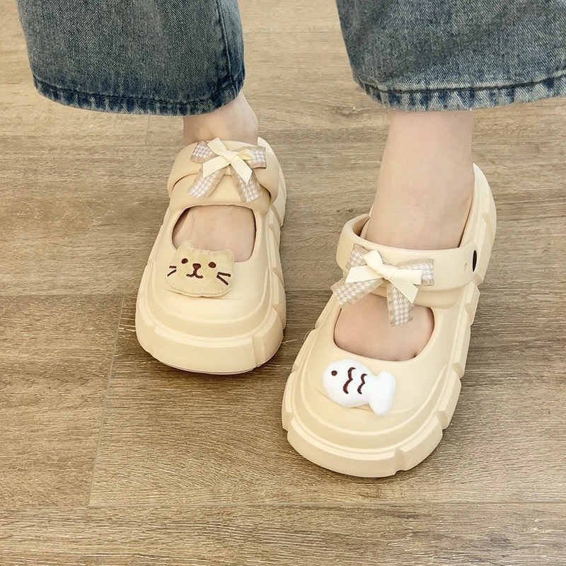 玛丽珍洞洞鞋女可爱卡通时尚百搭夏季新款外穿厚底防滑包头凉拖鞋