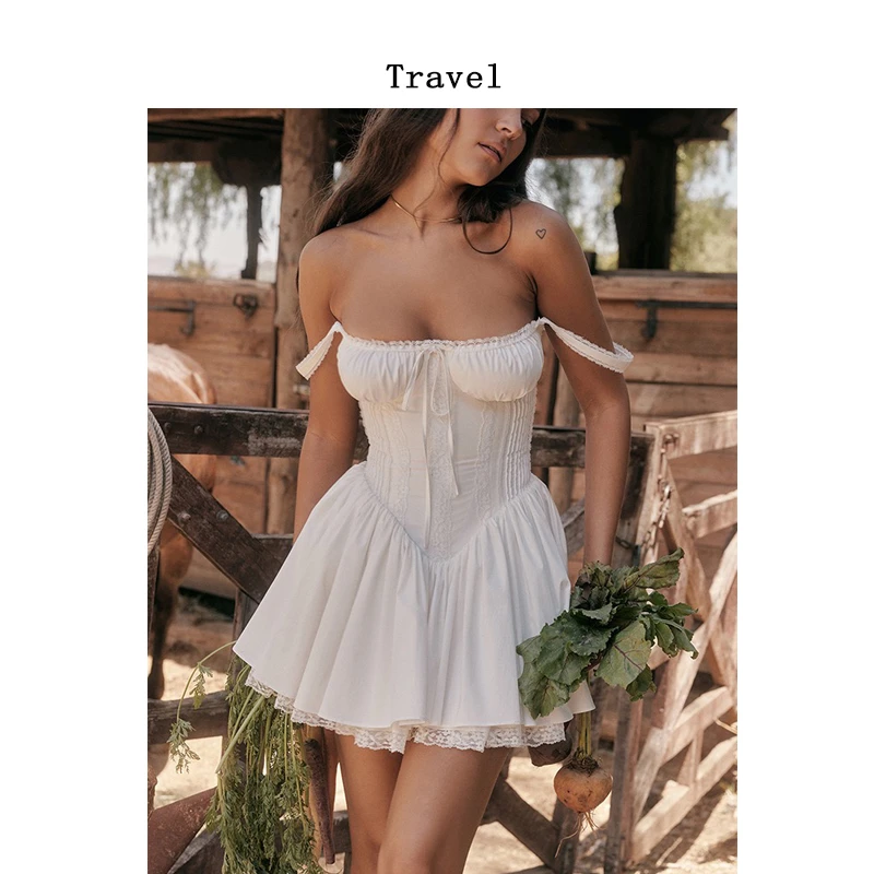 欧美明星同款蕾丝拼接吊带连衣裙女收腰大摆性感绑带辣妹短裙2024