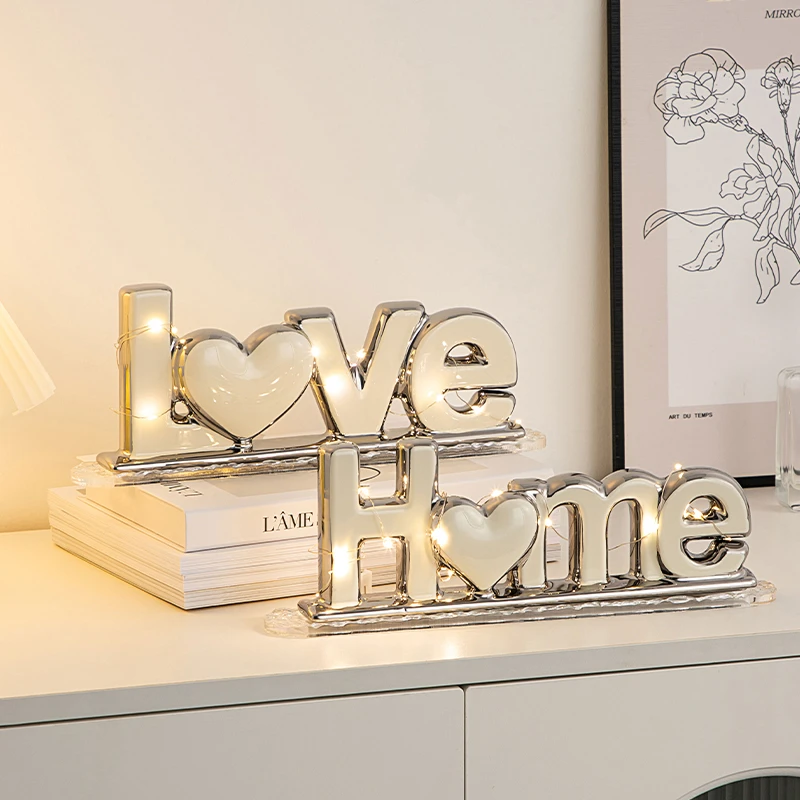 现代轻奢客厅字母LOVE装饰品电视柜高级感家用网红简约HOME小摆件