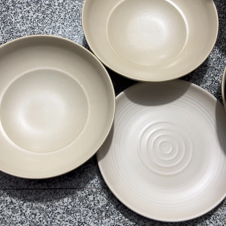 陶宝****?8.5寸螺纹盘粗陶深盘微瑕