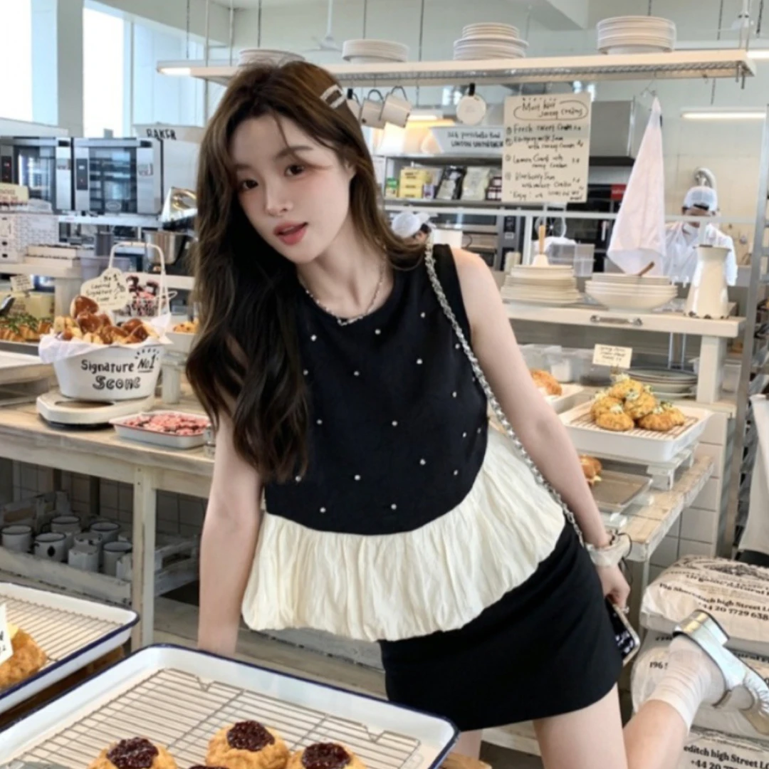 法式时尚重工钉钻无袖衬衫女夏季2024新款宽松短款设计感拼接上衣