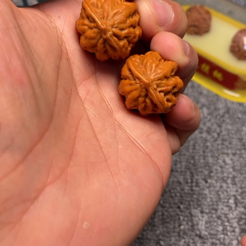 【闪购商品】文玩核桃把件