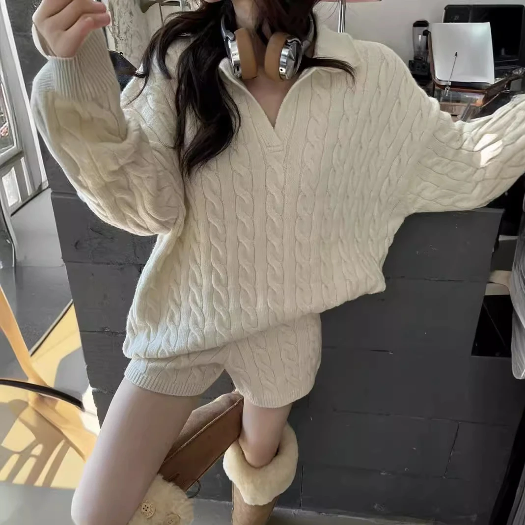 春季新款韩版慵懒风毛衣套装麻花上衣针织短裤两件套