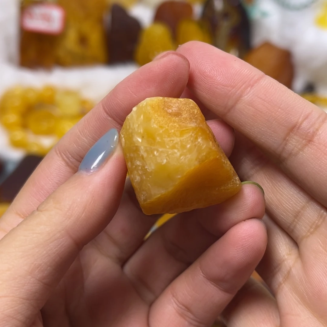【闪购商品】定制琥珀未镶嵌d****o