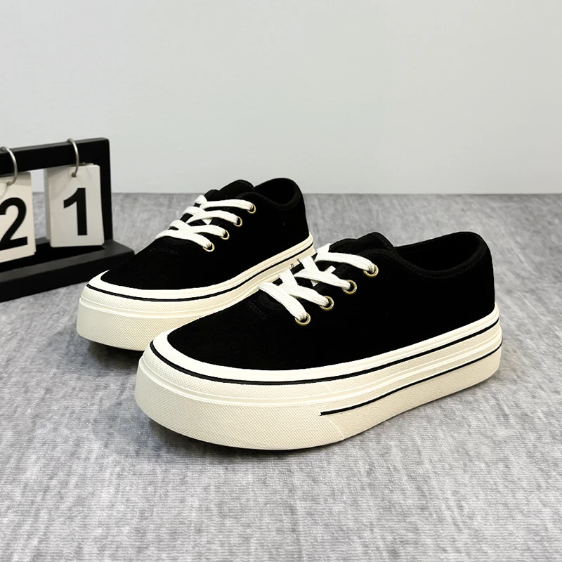 厚底磨砂牛皮系带板鞋女鞋2024秋冬季新款爆款运动休闲鞋增高圆头