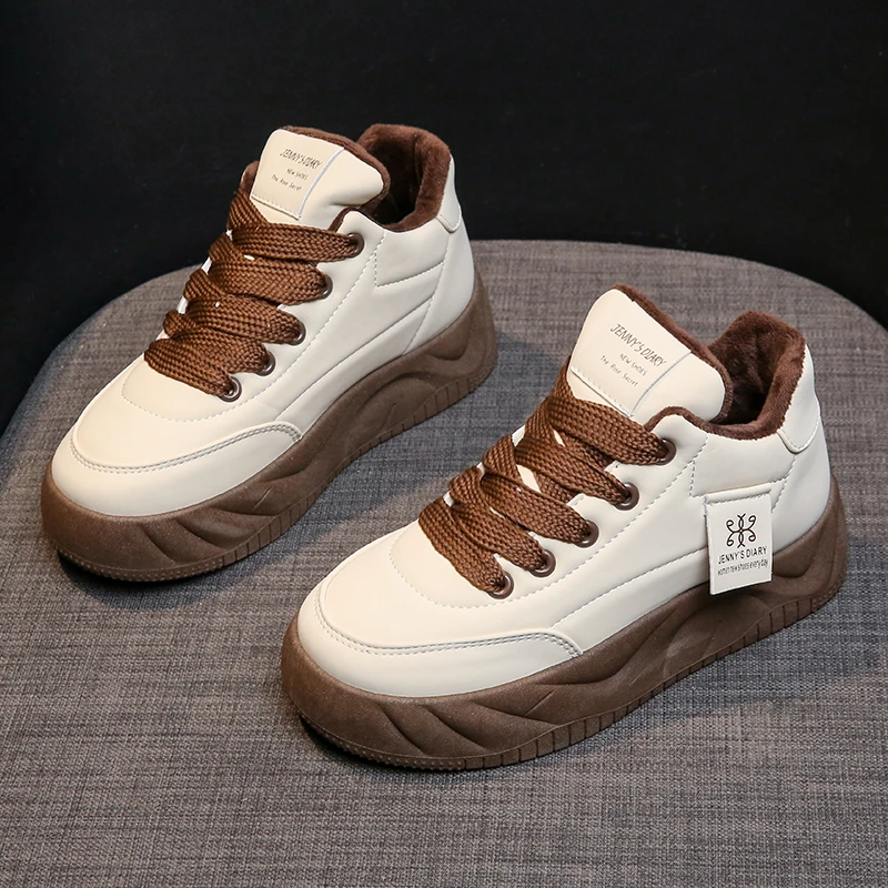 2024秋季小白鞋新款韩版女学生增高运动板鞋潮休闲鞋H235