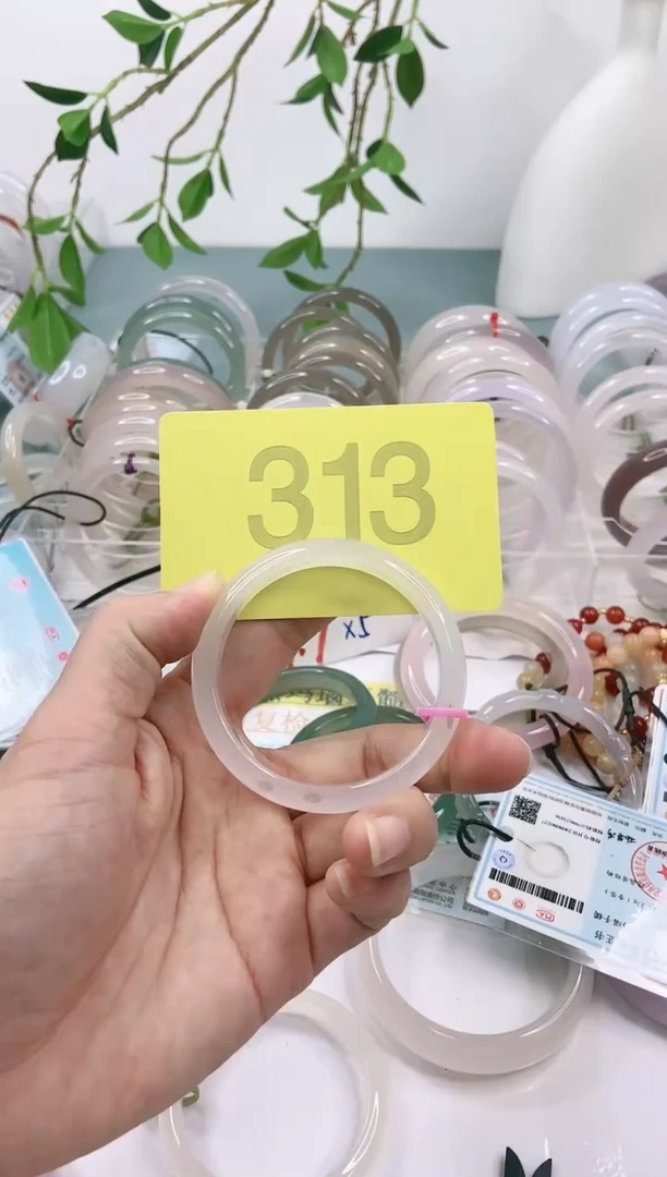 【闪购商品】玛瑙/玉髓手镯未镶嵌5253