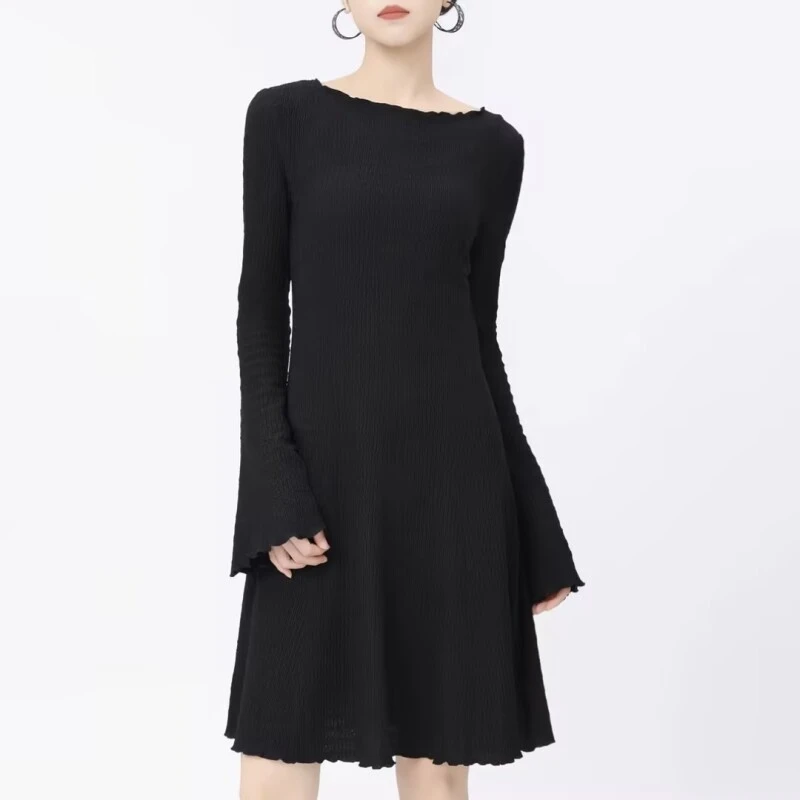 哥弟通勤收腰显瘦法式赫本风气质修身时尚温柔连衣裙1500543