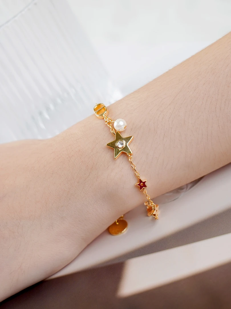 铜合金手链 8971气质轻奢时尚百搭小众简约手工猪鼻子星星手链