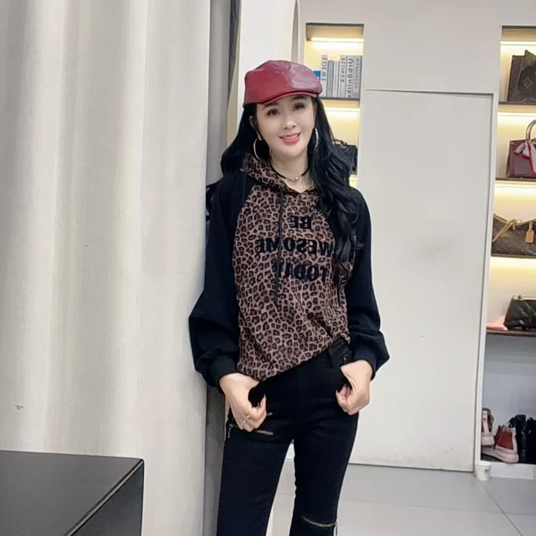 欧货豹纹拼色时尚减龄宽松休闲连帽卫衣1212