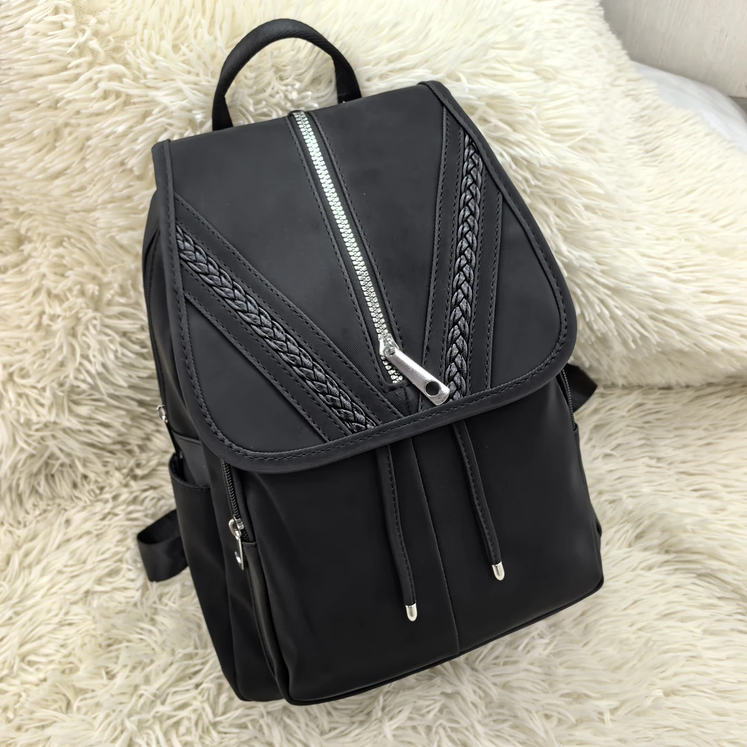 布双肩 防水绸 柔软 轻便 背包