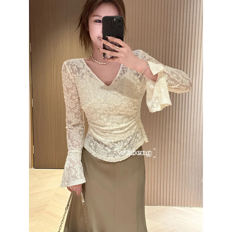 【现货款】王等等【蕾丝心动】秋冬绒感蕾丝长袖针织上衣U224E12370