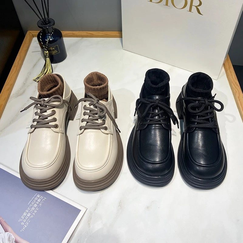 【谷梦飞服装店】202340春款1102-1系鞋带小皮鞋