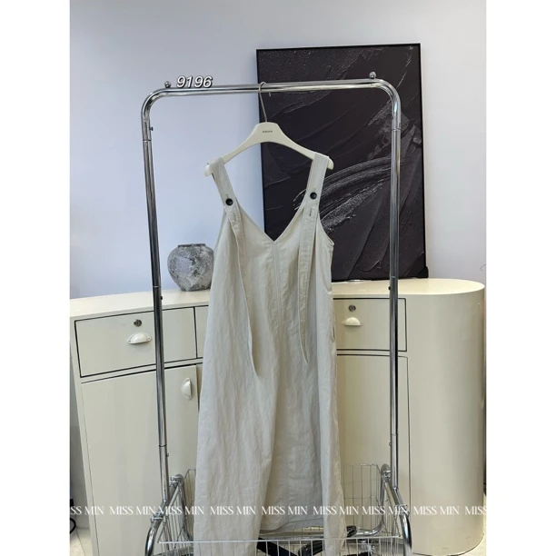 MISS MIN  9196  新款高级感背带连衣裙宽松休闲长裙显瘦裙子