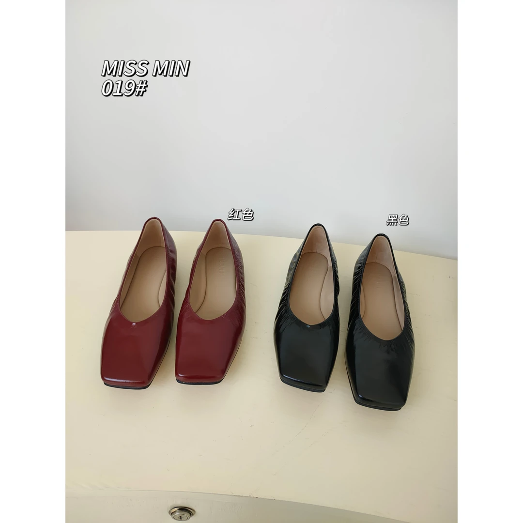 MISS MIN   019  真皮方头浅口平底鞋女新款百搭软面舒适单鞋