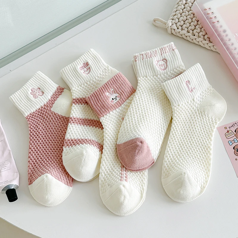 袜子女士棉袜春夏短筒袜舒适软萌少女袜可爱透气吸汗不臭脚防勒袜