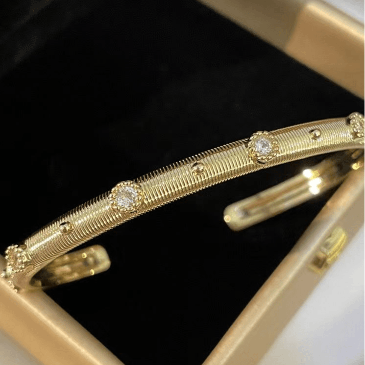 钛钢手镯 复古手镯黄色法式