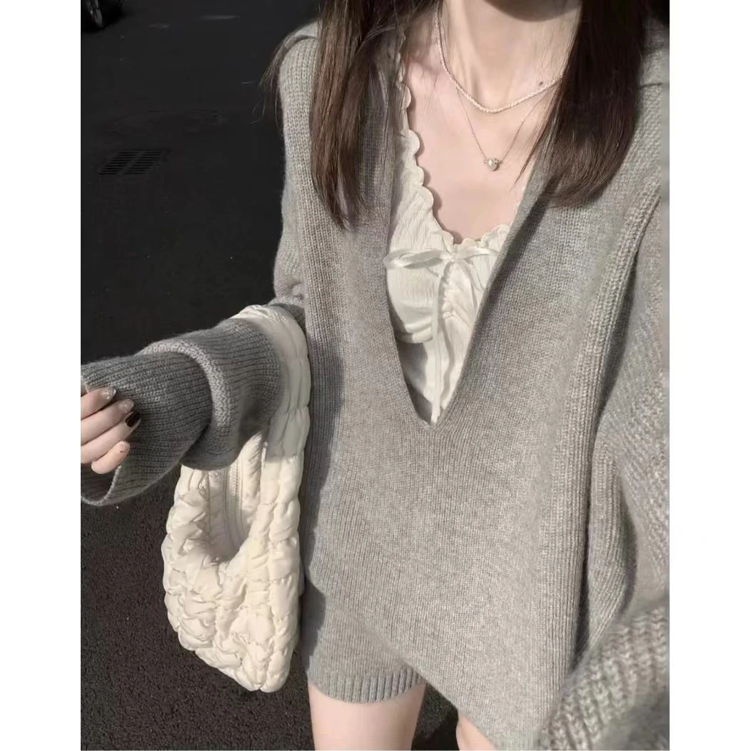 灰色休闲运动套装女早秋韩系慵懒风领毛衣穿搭短裤子针织两件套