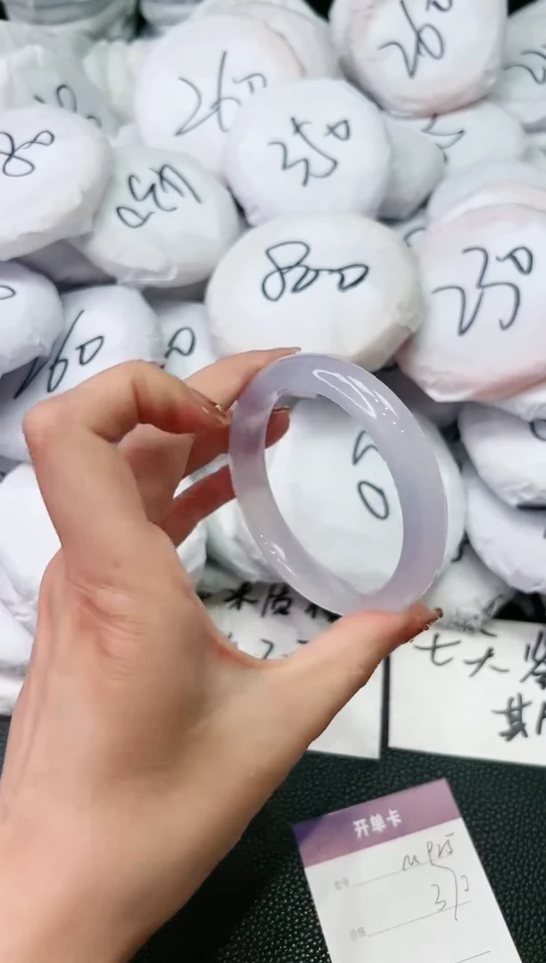 【闪购商品】石英质玉手镯未镶嵌M925