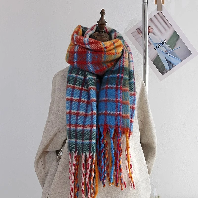 2023新款复古彩虹格子围巾女冬季韩版马海毛围脖加厚保暖学生披肩