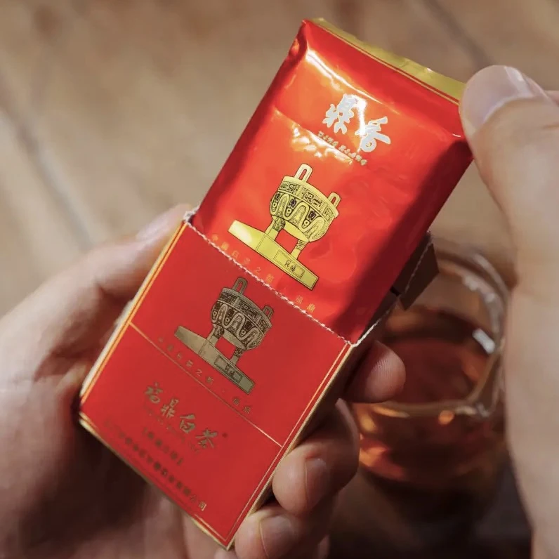 2018年大毫 鼎香 老寿眉方砖 20g