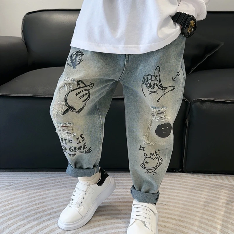 男童牛仔裤春季新款中小童时髦潮帅气春款长裤涂鸦儿童森系服装