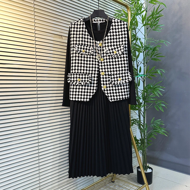 时尚名媛气质大码胖MM2025秋冬新款显瘦遮肉百褶连衣裙外套两件套