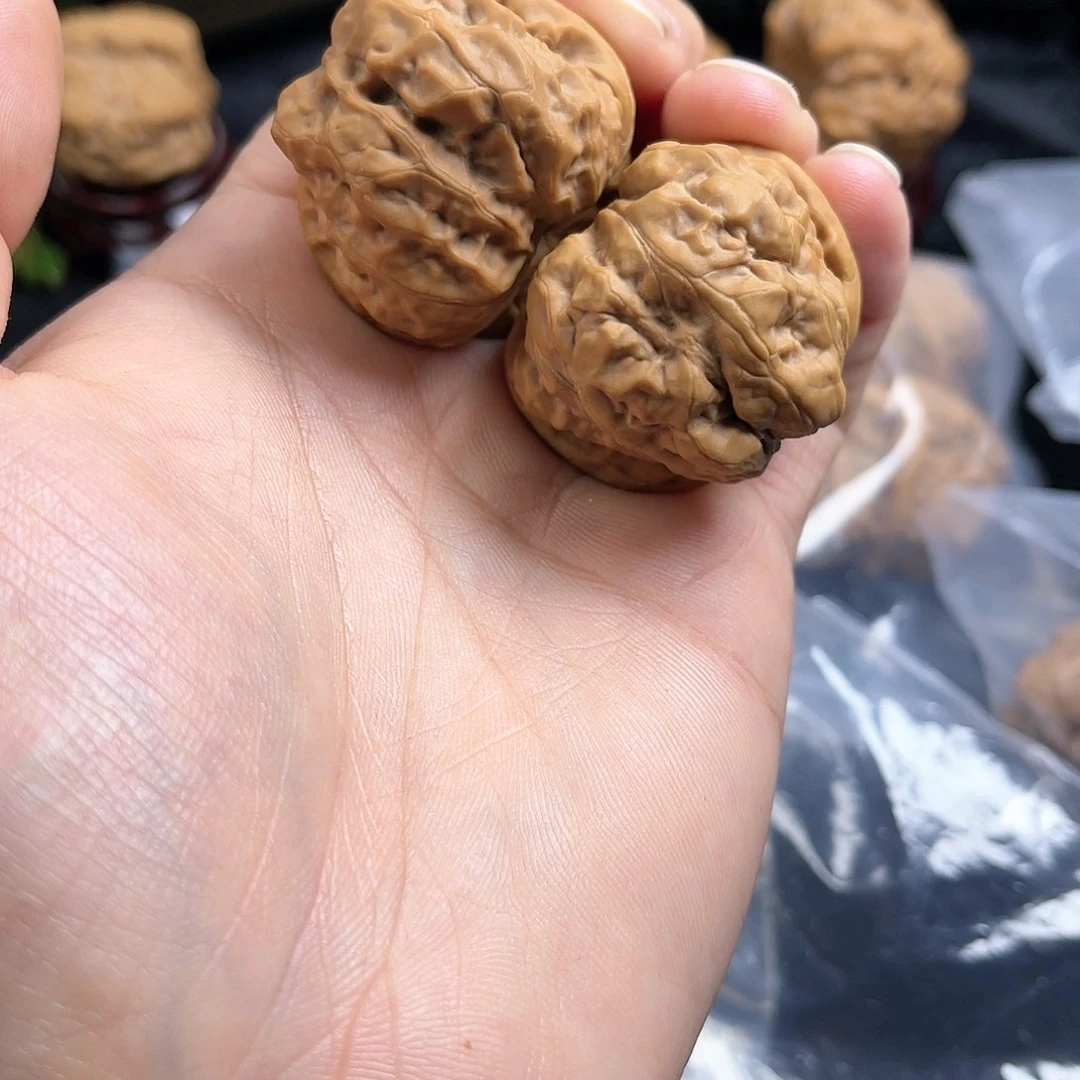 文玩核桃吊坠全***光延庆